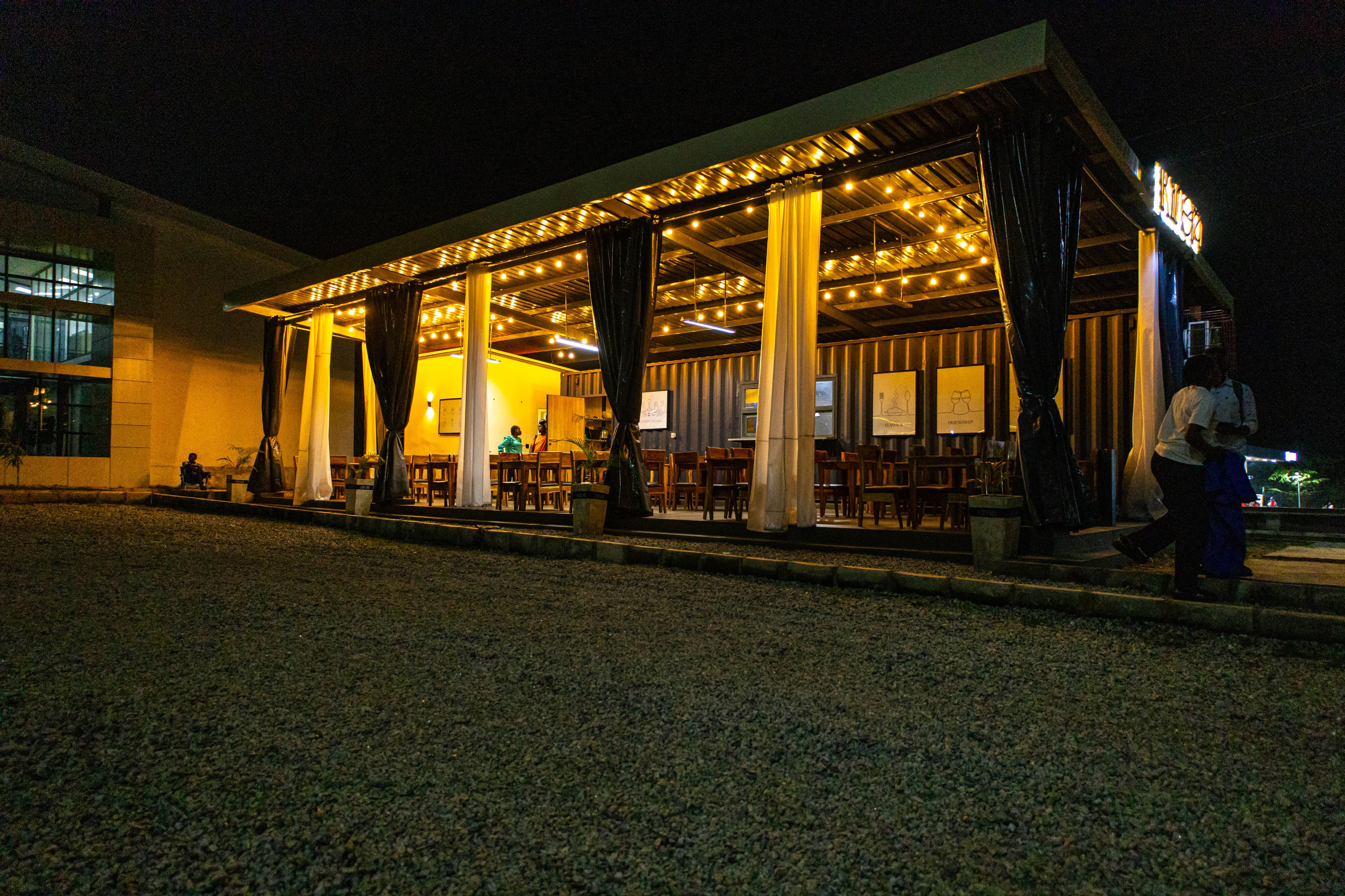 venture hero session image